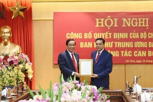 Giám đốc Công an Nghệ An được giới thiệu bầu Chủ tịch Hà Tĩnh