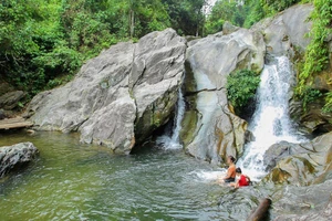 Thác Liếp ở xã Thanh Sơn, huyện Thanh Chương, tỉnh Nghệ An. 