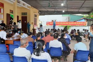 Nghệ An: Dừng quán bar, karaoke và một số dịch vụ