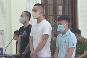 Làm lại cuộc đời bằng... ma túy, kéo theo 2 người bị tử hình 