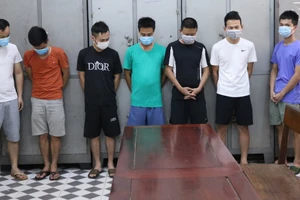 Truy nã chủ khách sạn Đông Vinh tội tổ chức đánh bạc