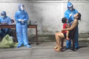 Thêm 3 thợ xây dựng ở Nghệ An dương tính với COVID-19