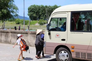 Hà Tĩnh thêm 6 ca dương tính COVID-19, tìm người từng đến chợ, quán gội đầu