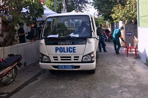 1 người bay từ Tân Sơn Nhất về Nghệ An dương tính với SARS-CoV-2