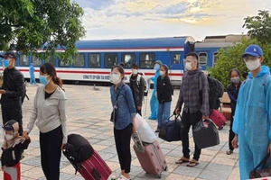 Một người trên chuyến tàu SE14 từ TP.HCM về Hà Tĩnh dương tính COVID-19