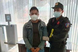 Công an phối hợp bắt bị can có lệnh truy nã quốc tế trốn ở Lào