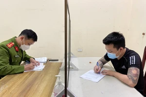 Lừa ‘chạy án’ 9 tháng tù giam thành án treo lấy 450 triệu đồng