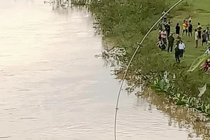 1 học sinh lớp 8 hoàn cảnh khó khăn bị nước cuốn mất tích 