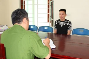 Lừa bán 11 người ra nước ngoài với chiêu 'việc nhẹ lương cao'