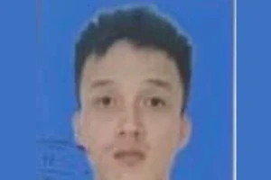 Truy nã thanh niên livestream 'Soi cầu tài, xỉu' 