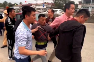 Kẻ cướp ngân hàng 46 triệu đồng khai do thua lỗ, cuối năm túng quẫn 