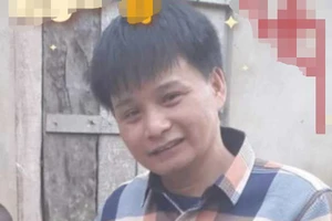 Khởi tố cha dượng hiếp dâm con riêng của vợ 