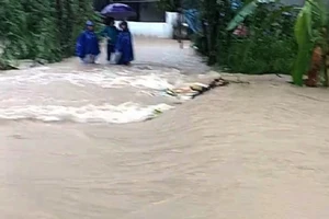 3 mẹ con ở Nghệ An bị lũ cuốn