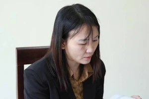 Khởi tố 2 người làm giả giấy tờ để con cháu gian lận tuổi khi xét tuyển vào CLB Sông Lam Nghệ An