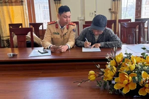 Lời khai của tài xế xe khách chơi game khi lái xe 