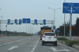 Phấn đấu năm nay khởi công cao tốc Vinh - Thanh Thủy sang Lào