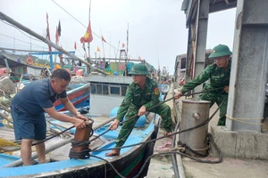 Trước bão số 3: Nghệ An đã cấm biển, có 5 người thương vong