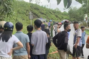 Hy hữu: Người đàn ông ngã xe máy rơi trúng thi thể người cùng ngày tháng năm sinh