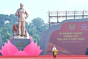 Tổng Bí thư Tô Lâm dự Lễ khánh thành Tượng đài 'Bác Hồ ở Tân Trào'