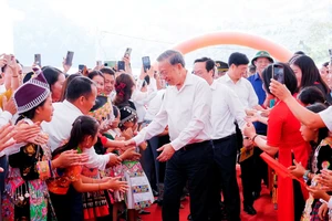 Tổng Bí thư Tô Lâm dự lễ khởi công Trường Phổ thông nội trú liên cấp tại vùng biên Nghệ An