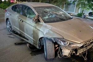 Thông tin mới vụ tài xế lái ô tô lao vào đám đông khiến 2 người bị thương 