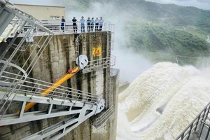 Kinh nghiệm ‘cắt lũ’ lịch sử để cứu dân của thủy điện Bản Vẽ