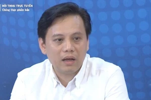 Khởi tố nguyên Phó Cục trưởng Cục An toàn thực phẩm về tội nhận hối lộ