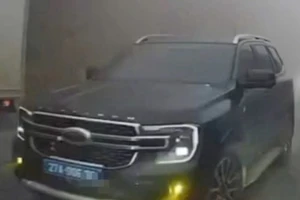 Clip xe biển xanh vượt ẩu sai quy định, bị CSGT xử phạt