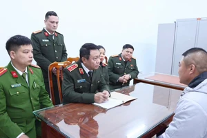 Truy bắt thành công đối tượng có lệnh bắt giữ quốc tế 