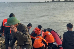 Phát hiện thi thể nữ sinh 12 tuổi trên sông Lam