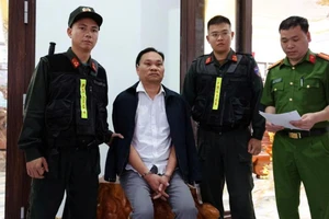 Công an Phú Thọ phá chuyên án lớn, bắt giữ nhiều giám đốc, thu 4 khẩu súng