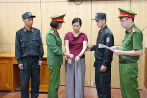 Khởi tố 15 người trong các nhóm ‘xã hội đen’ núp bóng doanh nghiệp