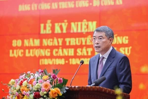 Thủ tướng Lê Minh Hưng: Cảnh sát hình sự phải có 'trái tim nóng, cái đầu lạnh, bàn tay sạch'