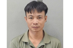 Người say đốt 1 tờ giấy gây cháy cả xưởng gỗ