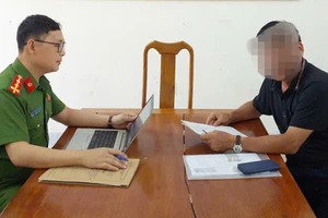 Bị phạt 7,5 triệu đồng vì xúc phạm lãnh đạo xã trên mạng xã hội