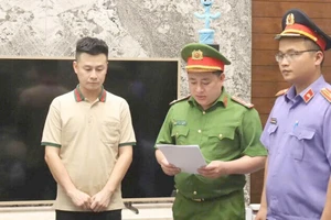 Khởi tố giám đốc liên quan 4 lô hàng vi phạm sở hữu trí tuệ