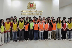 Khởi tố 18 người trong đường dây SEO quảng bá 22 website cờ bạc, thu giữ hơn 10 tỉ đồng