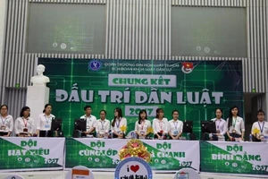 Khi dân luật 'đấu trí'