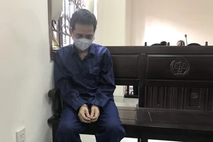 Cựu nhân viên bảo trợ xã hội dâm ô bé gái lãnh 4,5 năm tù