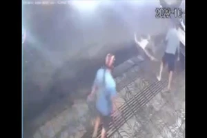 Án mạng từ chuyện nhắc đi tiểu trước trụ sở 