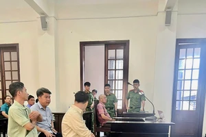 Tuyên án vụ đánh gãy chân ông thợ hồ