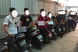 Ngăn chặn nhóm 40 thanh niên tụ tập đua xe, cổ vũ đua xe trái phép 