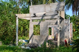 ngôi nhà của gia đình Sương ở quê bỏ hoang