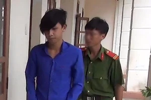 Vừa mãn hạn tù vì tội hiếp dâm liền đi cướp