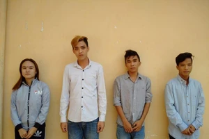 Bắt nhóm 9X mua bán trái phép chất ma túy ở An Giang