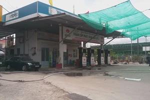 Trạm cấp phát xăng dầu số 3 của quân đội và Sở Công thương không quản được