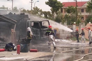 Cháy ở trạm xăng dầu tại Cần Thơ