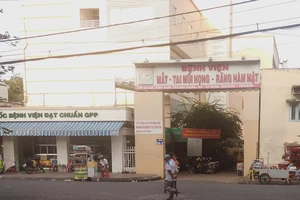 Sau 4-5 năm làm sếp ở BV rồi mới đi thi viên chức?