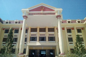 Tăng cường kiểm tra giám sát cán bộ công chức tòa án 