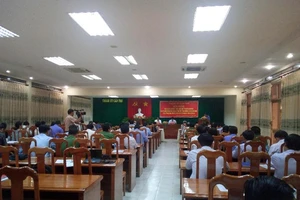 Một luật sư thuộc Đoàn luật sư TP Cần Thơ trong tranh tụng tại TAND TP Sóc Trăng (ảnh NAM GIAO)